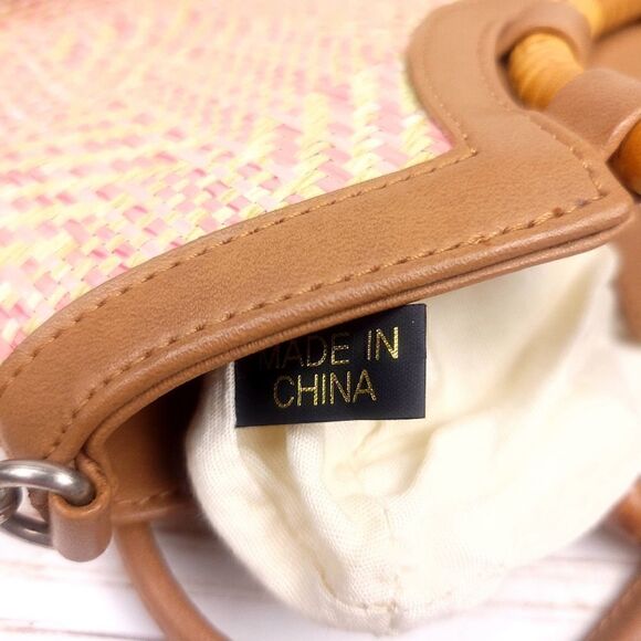 Vintage Fossil Pink and Tan Straw Purse Shoulder Crossbody Bag Wooden Handles - Picture 9 of 15